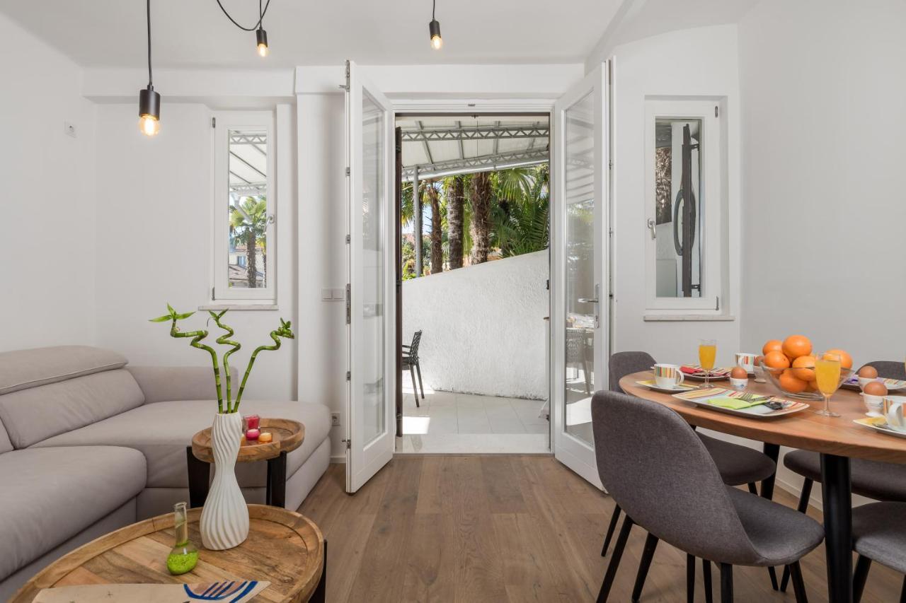 Apartman Rhea Opatija Exteriör bild