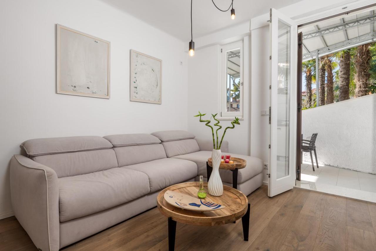 Apartman Rhea Opatija Exteriör bild